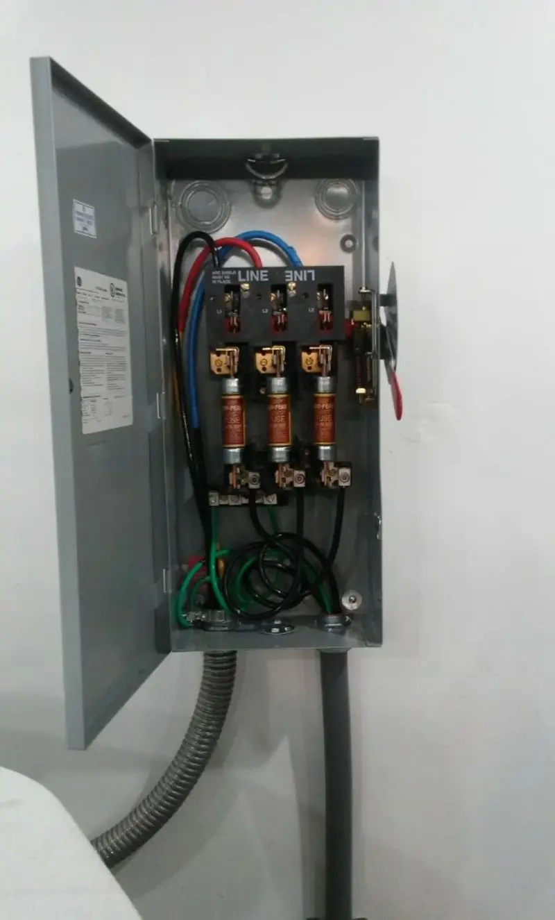 Three-phase disconnect switch installed for Electrical Wiring & Rewiring in Airmont